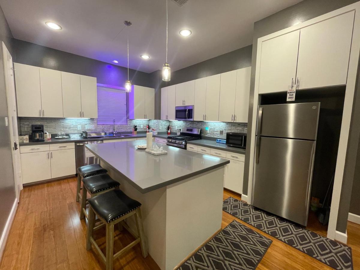 N-E-G Skai Midtown Of Houston Villa Luaran gambar